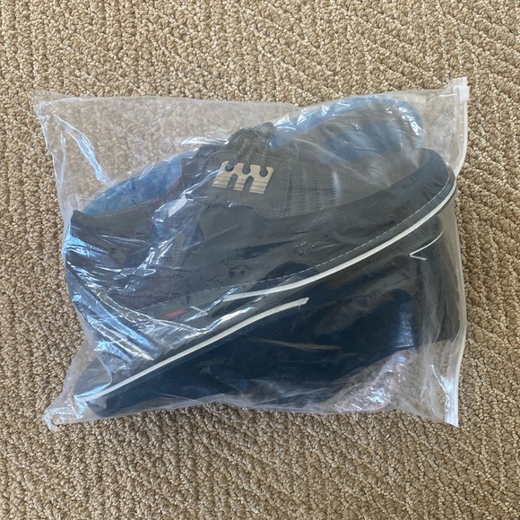 NWOT Gatsby Shoes Orthopedic Leather - Black - Picture 2 of 8